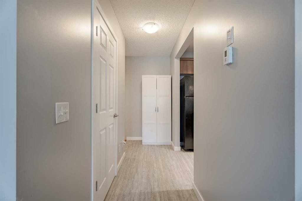 3098 Windsong Boulevard Sw, Airdrie, AB - Indoor Photo Showing Other Room