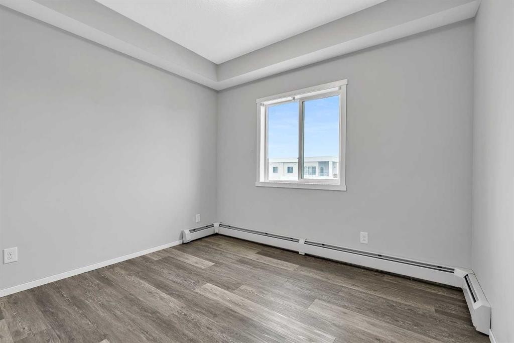 1613-4641 128 Avenue Ne, Calgary, AB - Indoor Photo Showing Other Room