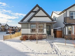 3 Hillcrest Close EAST Airdrie, AB T4B 4T9