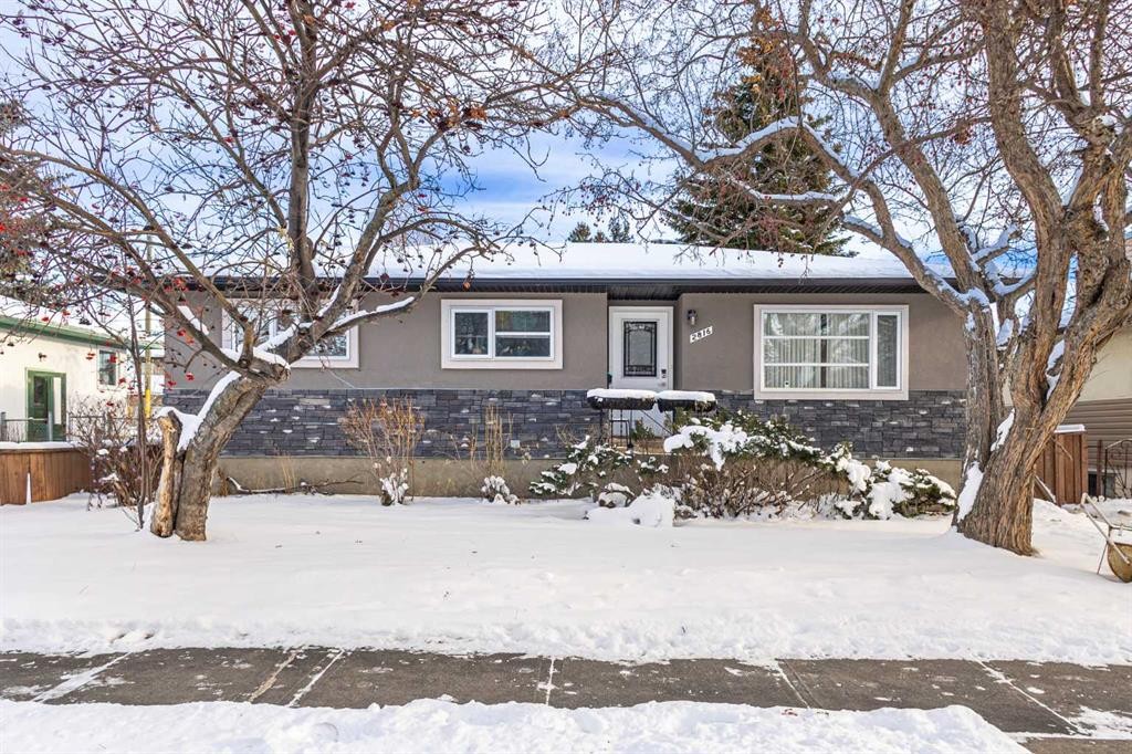 2816 24 Street Nw, Calgary, AB - Outdoor