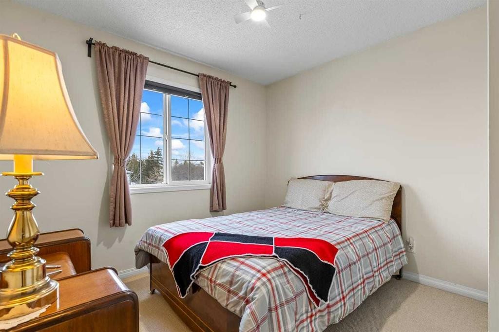 155 Citadel Drive Nw, Calgary, AB - Indoor Photo Showing Bedroom