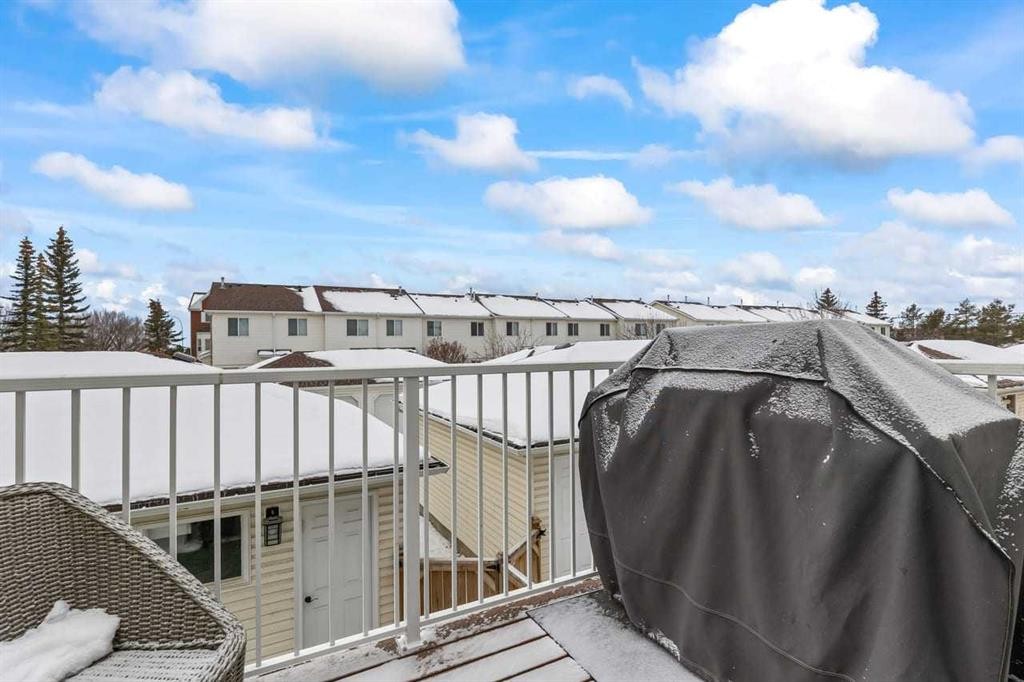 155 Citadel Drive Nw, Calgary, AB - Outdoor