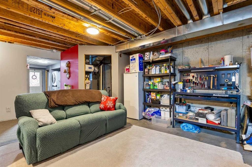 155 Citadel Drive Nw, Calgary, AB - Indoor Photo Showing Basement