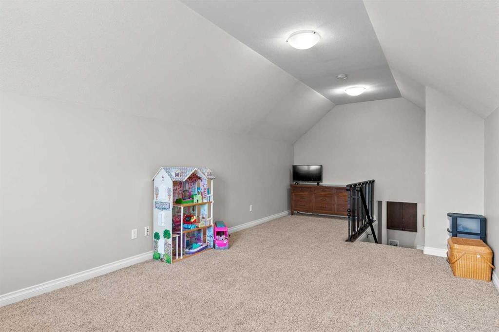 6 Vera Close, Olds, AB - Indoor