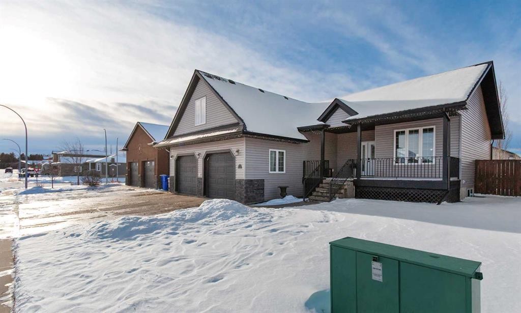 6 Vera Close, Olds, AB - Outdoor With Deck Patio Veranda