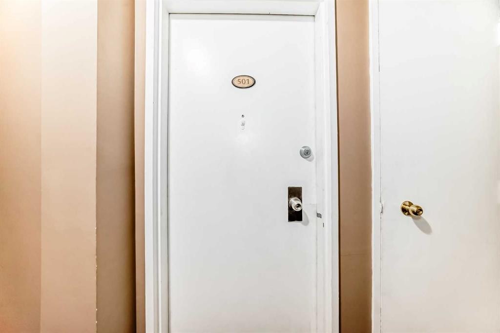 501-1312 13 Avenue Sw, Calgary, AB - Indoor Photo Showing Other Room