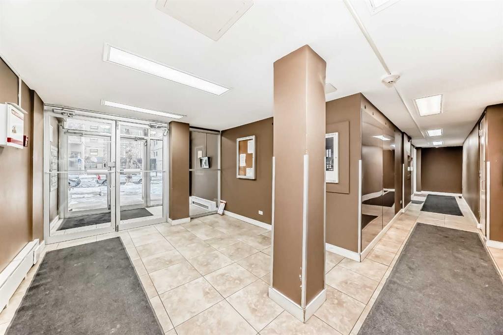 501-1312 13 Avenue Sw, Calgary, AB - Indoor Photo Showing Other Room