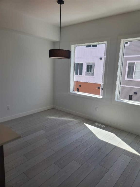 403-335 Creekside Boulevard Sw, Calgary, AB