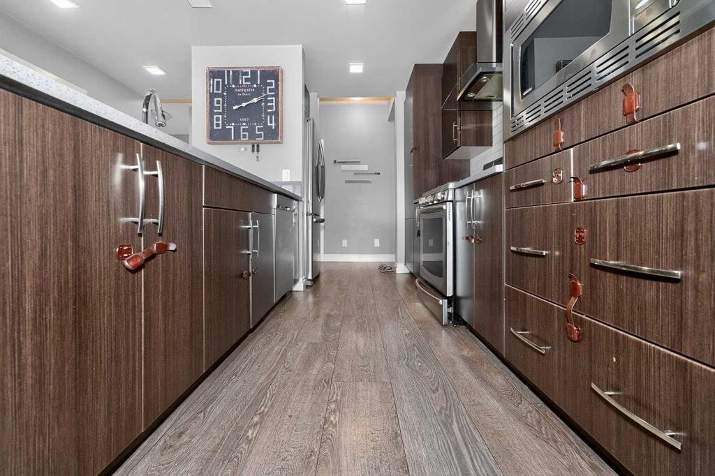 45 Redstone Drive Ne, Calgary, AB - Indoor