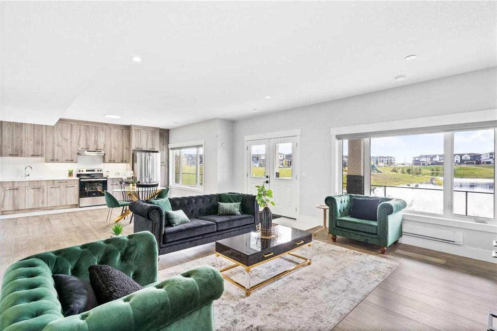 61 Sunvalley View, Cochrane, AB - Indoor Photo Showing Living Room