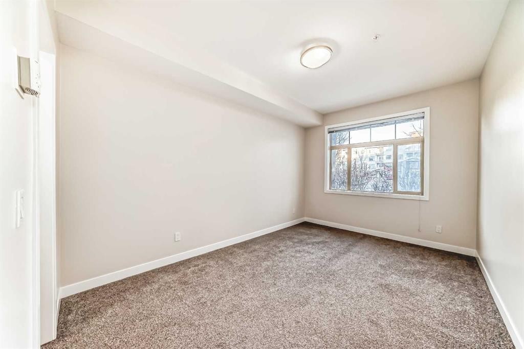 103-10 Auburn Bay Link Se, Calgary, AB - Indoor Photo Showing Other Room