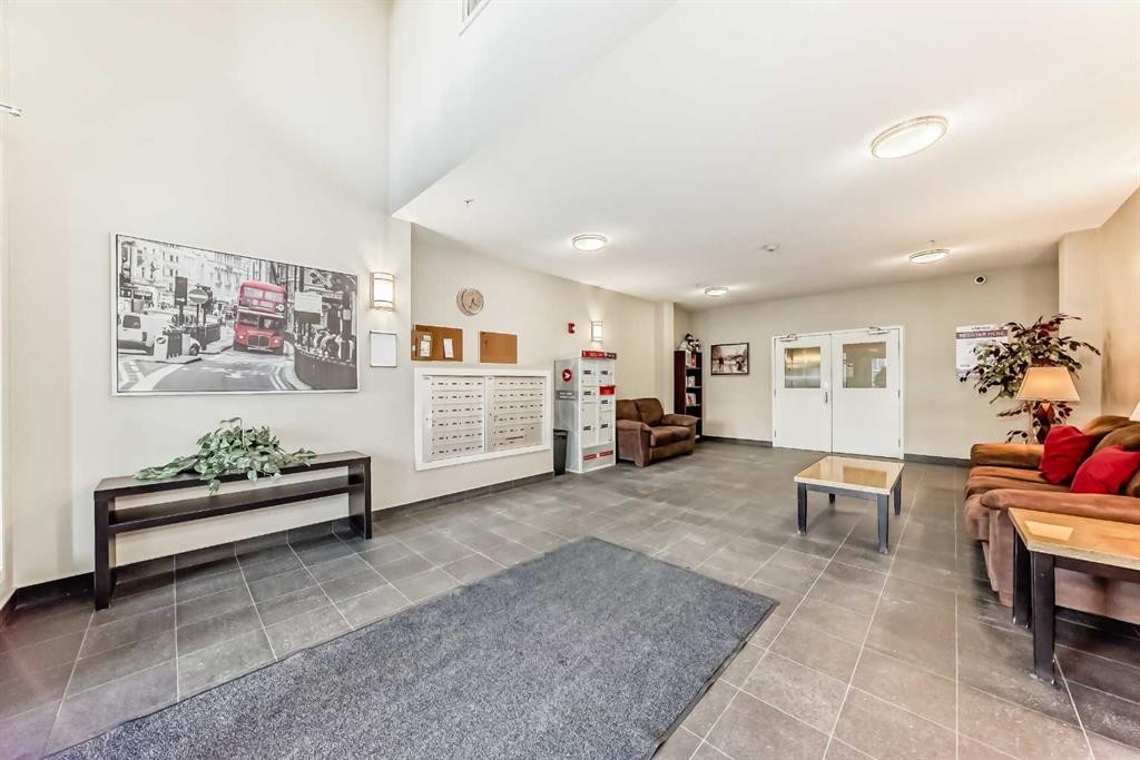 103-10 Auburn Bay Link Se, Calgary, AB - Indoor
