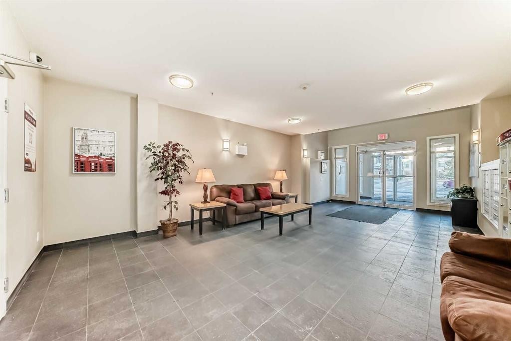 103-10 Auburn Bay Link Se, Calgary, AB - Indoor