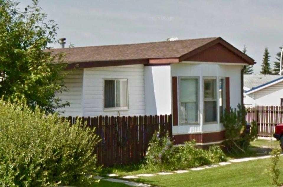 5302 Birch Road, Olds, AB - Outdoor