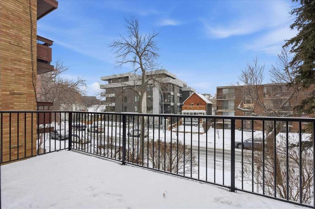 1520 15 Avenue Sw, Calgary, AB - Outdoor