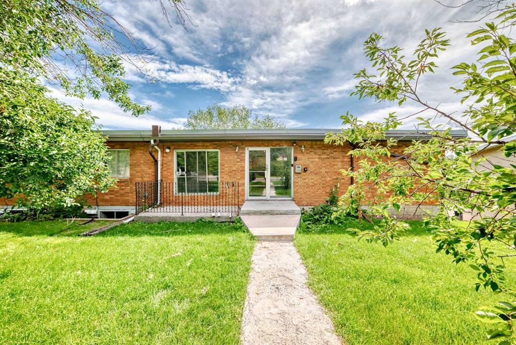 303-4328 4 Street Nw, Calgary, AB - Outdoor