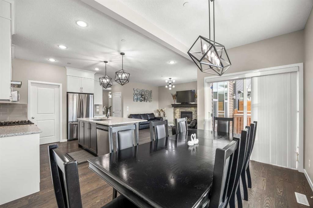134 Howse Rise Ne, Calgary, AB - Indoor Photo Showing Dining Room