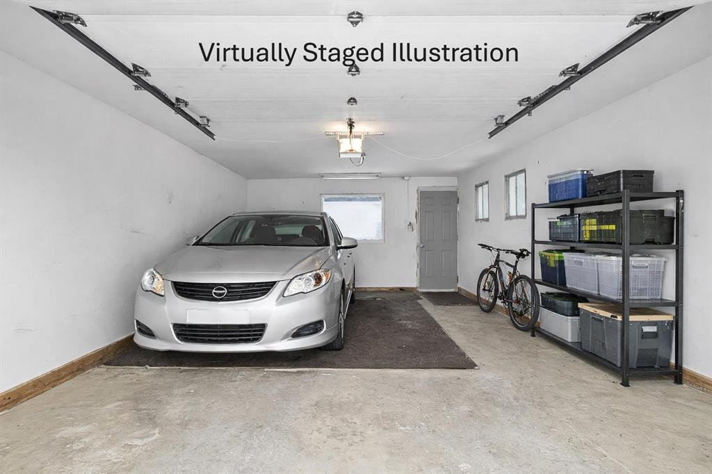 430 15 Avenue Ne, Calgary, AB - Indoor Photo Showing Garage