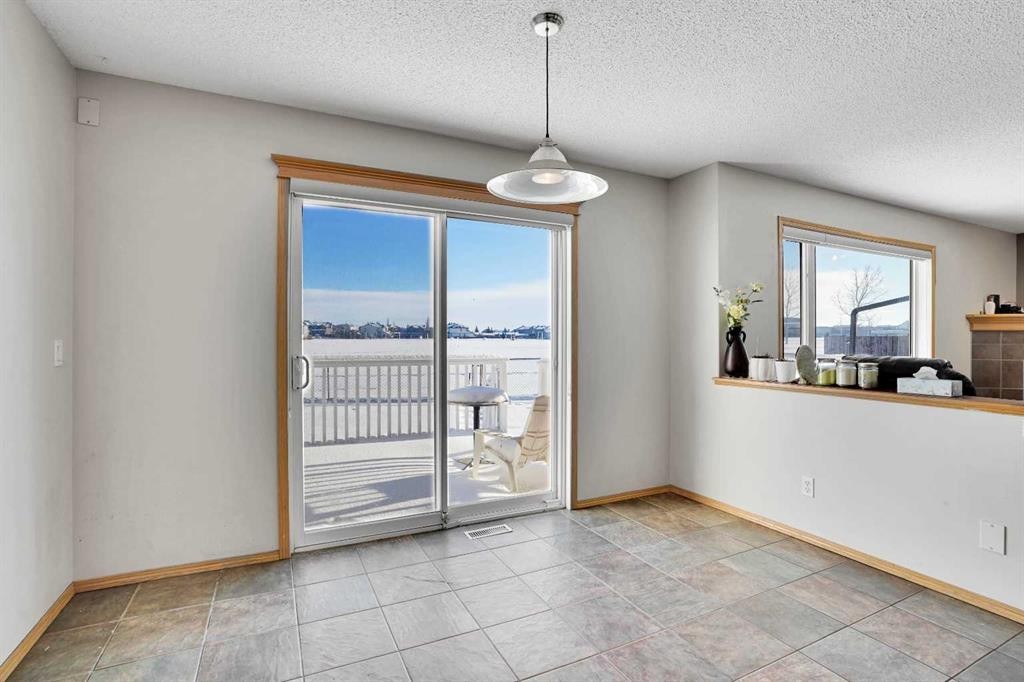 109 Taralea Green Ne, Calgary, AB - Indoor Photo Showing Other Room