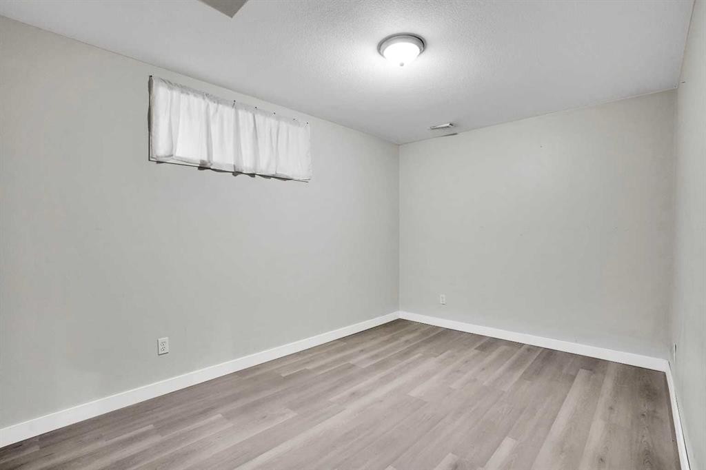 109 Taralea Green Ne, Calgary, AB - Indoor Photo Showing Other Room
