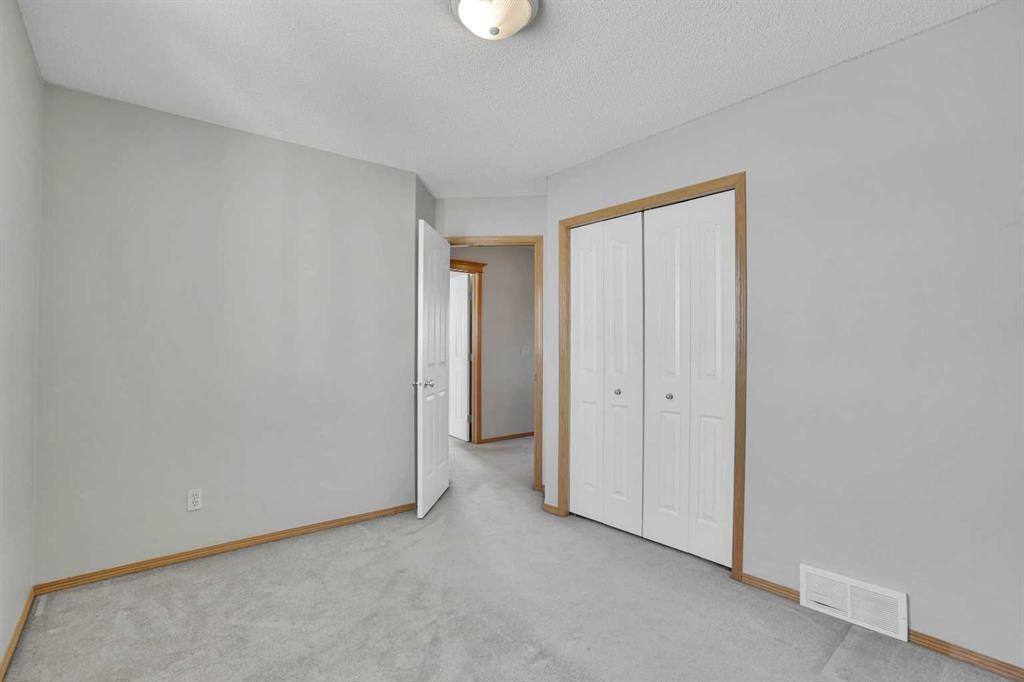 109 Taralea Green Ne, Calgary, AB - Indoor Photo Showing Other Room