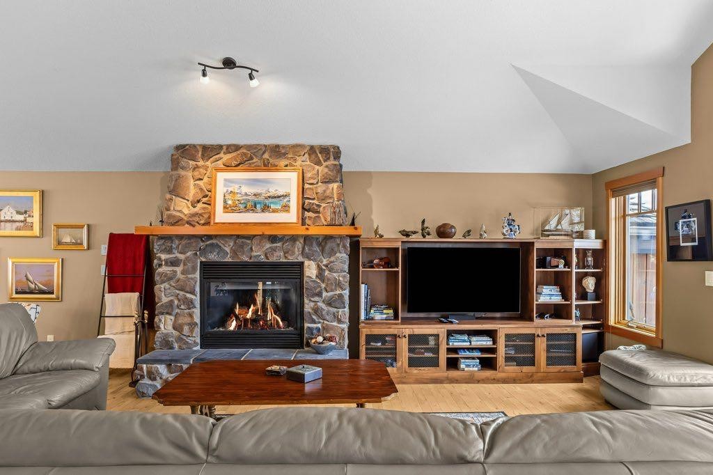 104 Stone Creek Place South, Canmore, AB - Indoor Photo Showing Living Room With Fireplace