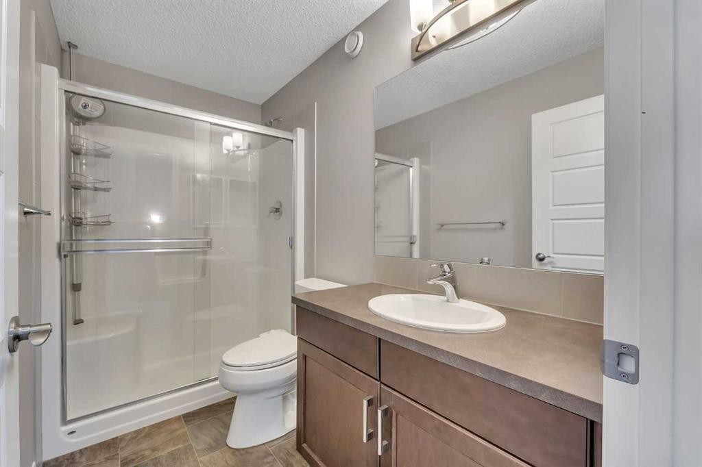 96 Cornerstone Passage Ne, Calgary, AB - Indoor Photo Showing Bathroom