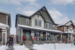 226 Midgrove Mews SW Airdrie, AB T4B 5K7