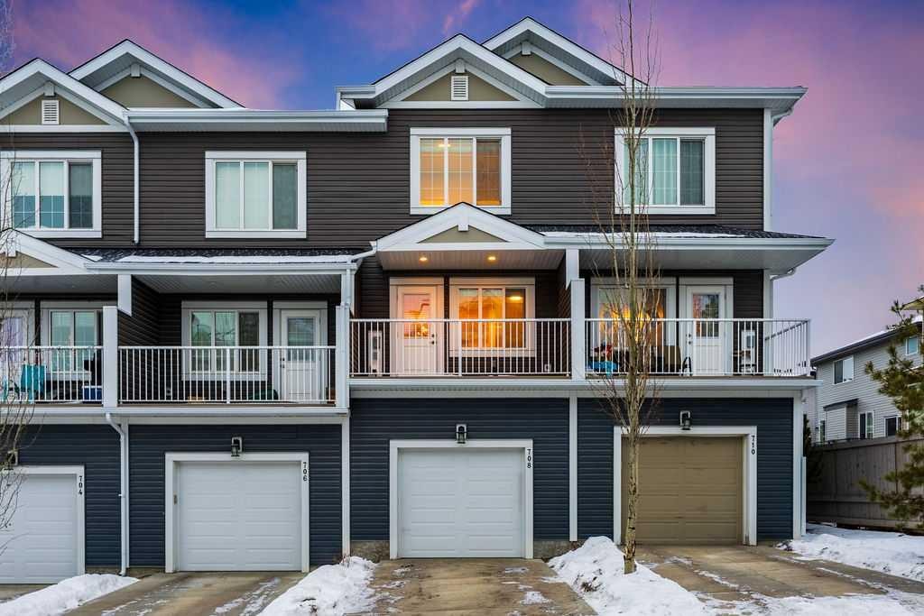 708 Evansridge Common Nw, Calgary, AB - Outdoor With Facade