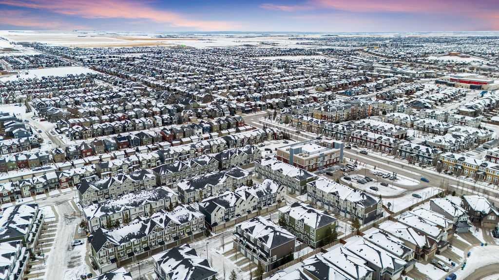 708 Evansridge Common Nw, Calgary, AB - Outdoor With View