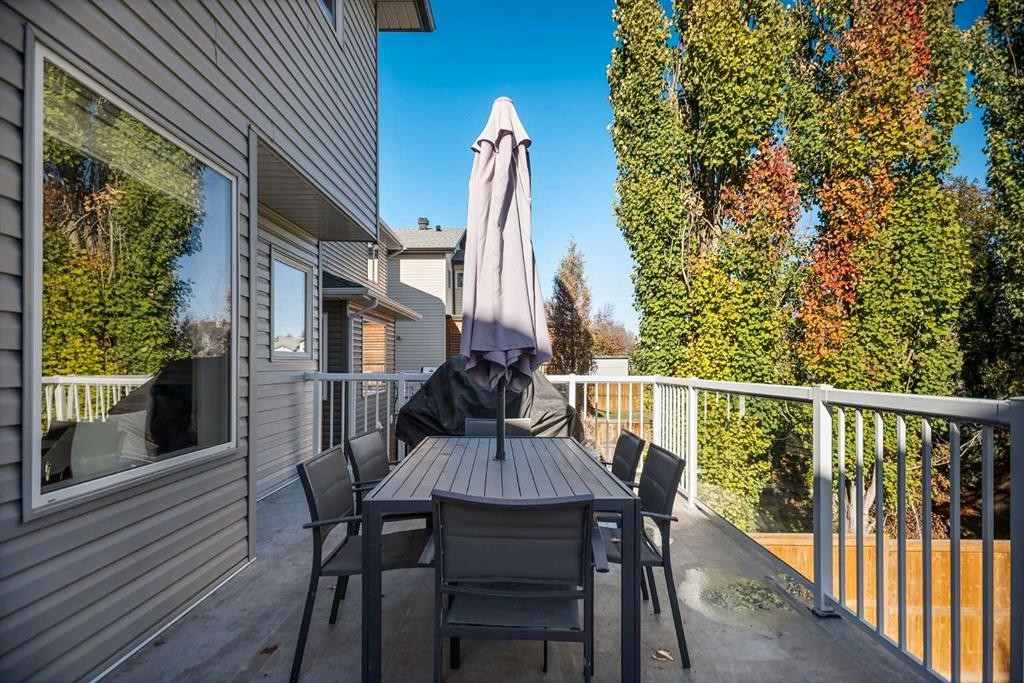 113 Somerside Green Sw, Calgary, AB - Outdoor With Deck Patio Veranda With Exterior