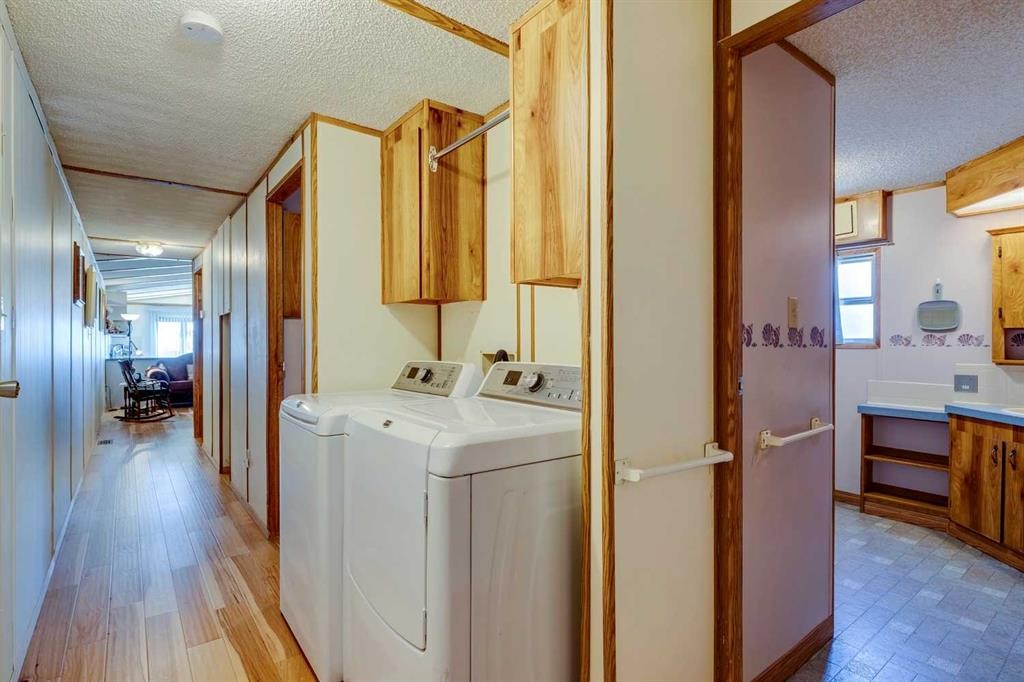 101-99 Arbour Lake Road Nw, Calgary, AB