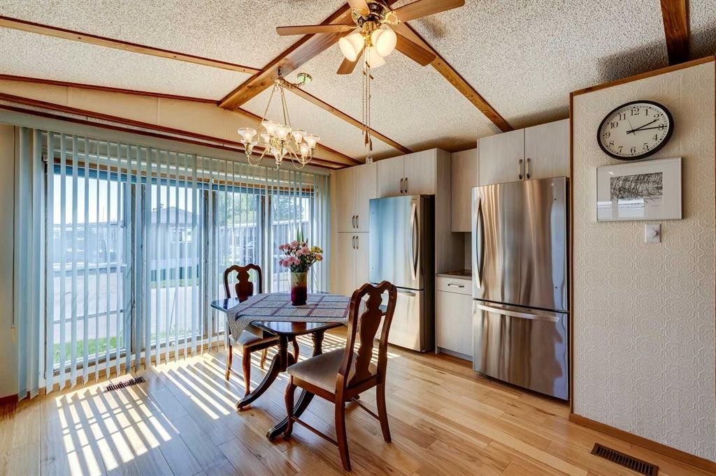 101-99 Arbour Lake Road Nw, Calgary, AB