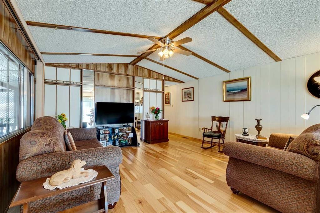 101-99 Arbour Lake Road Nw, Calgary, AB