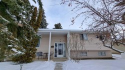 1356 Southdale Crescent SW Calgary, AB T2W 1W2