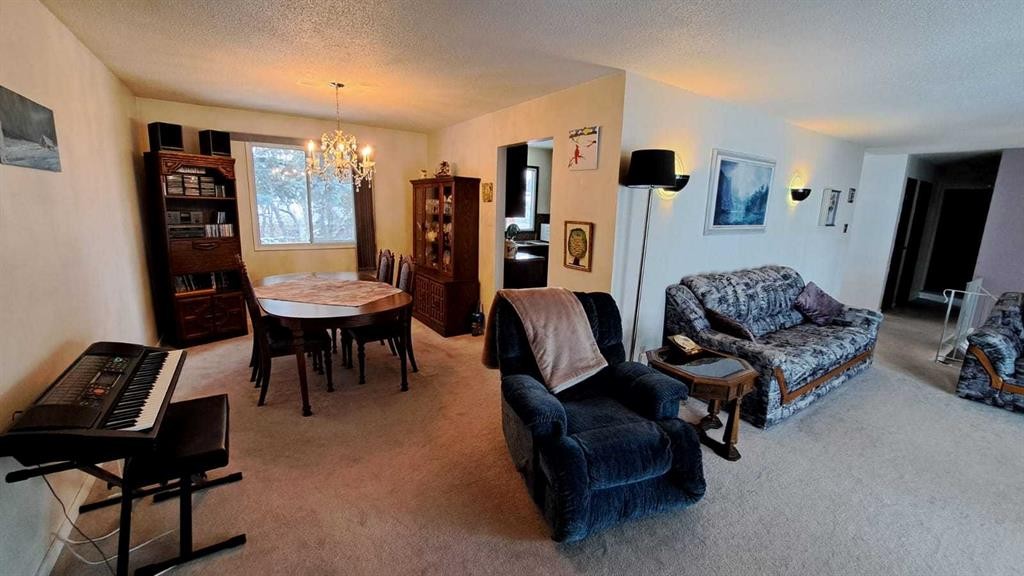 1356 Southdale Crescent Sw, Calgary, AB - Indoor