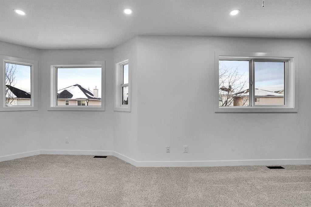 55 Coral Springs Close Ne, Calgary, AB - Indoor Photo Showing Other Room