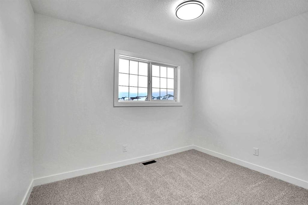 55 Coral Springs Close Ne, Calgary, AB - Indoor Photo Showing Other Room