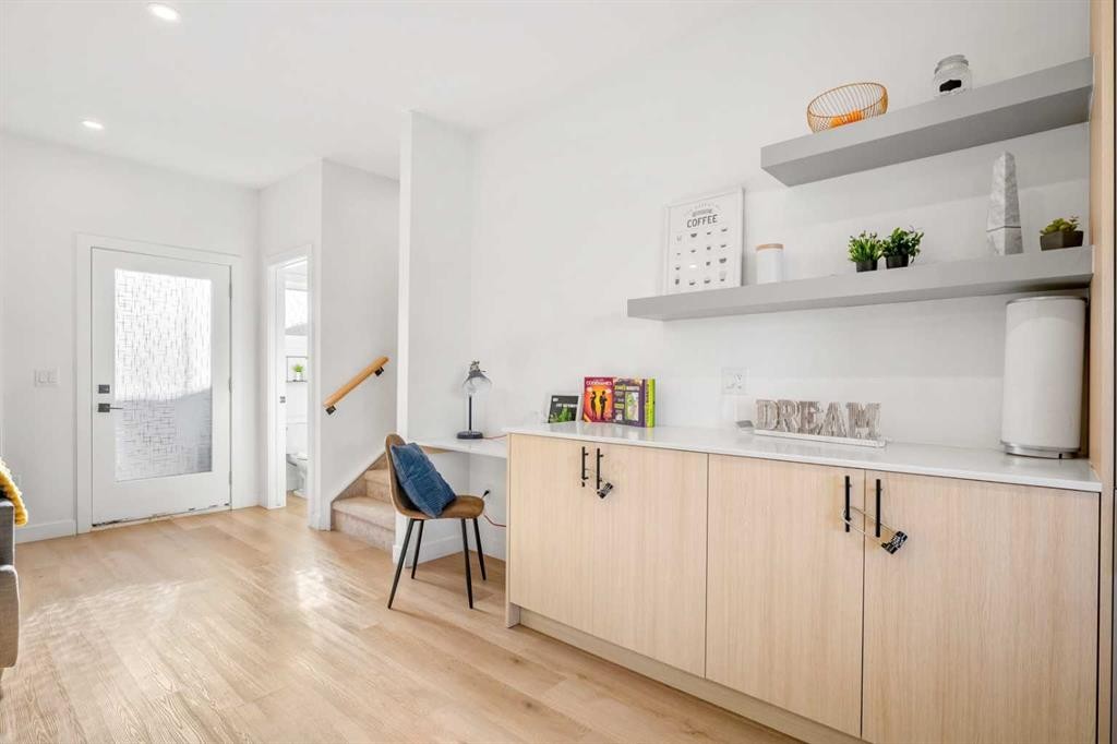 Unit 3-1313 20 Avenue Nw, Calgary, AB