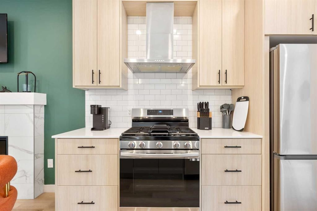 Unit 4-1313 20 Avenue Nw, Calgary, AB