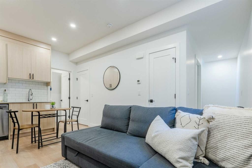 Unit 4B-1313 20 Avenue Nw, Calgary, AB