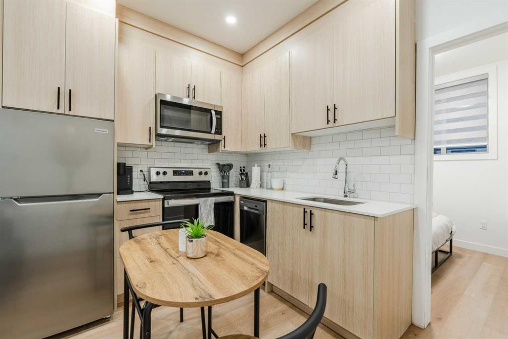 Unit 4B-1313 20 Avenue Nw, Calgary, AB