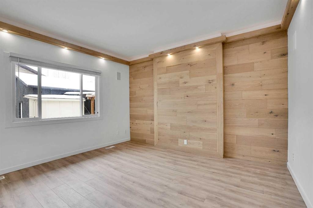 315 Templewood Place Ne, Calgary, AB - Indoor Photo Showing Other Room