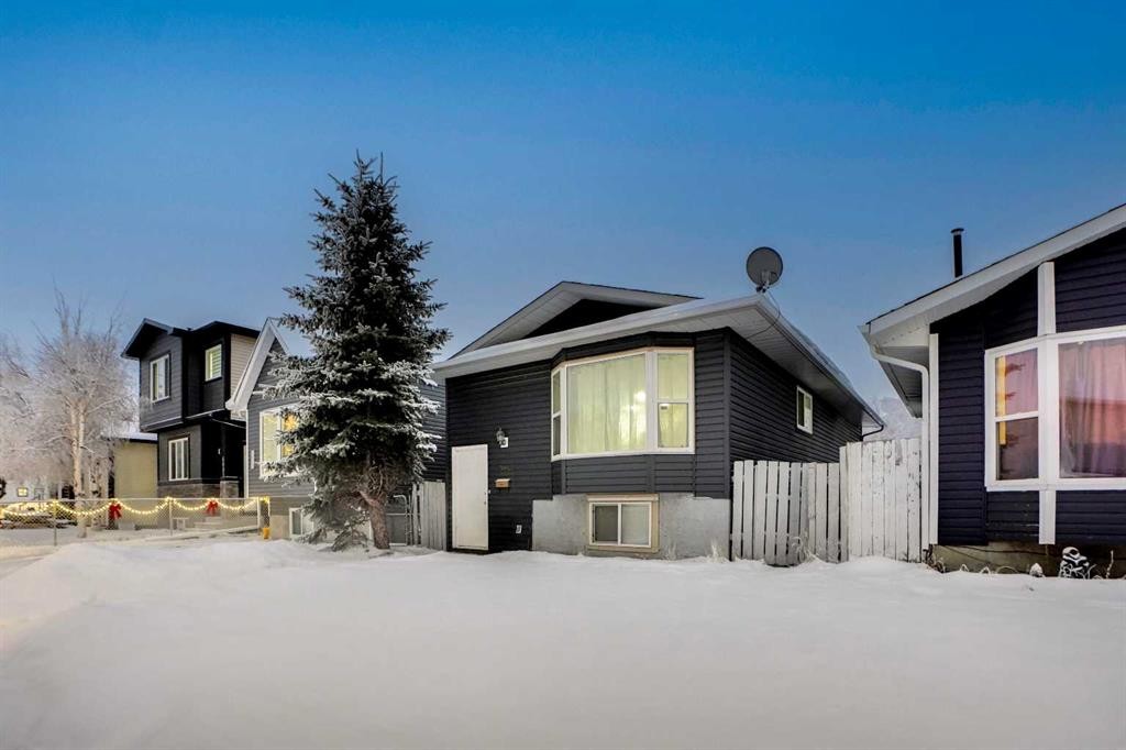 6081 Martingrove Road Ne, Calgary, AB - Outdoor