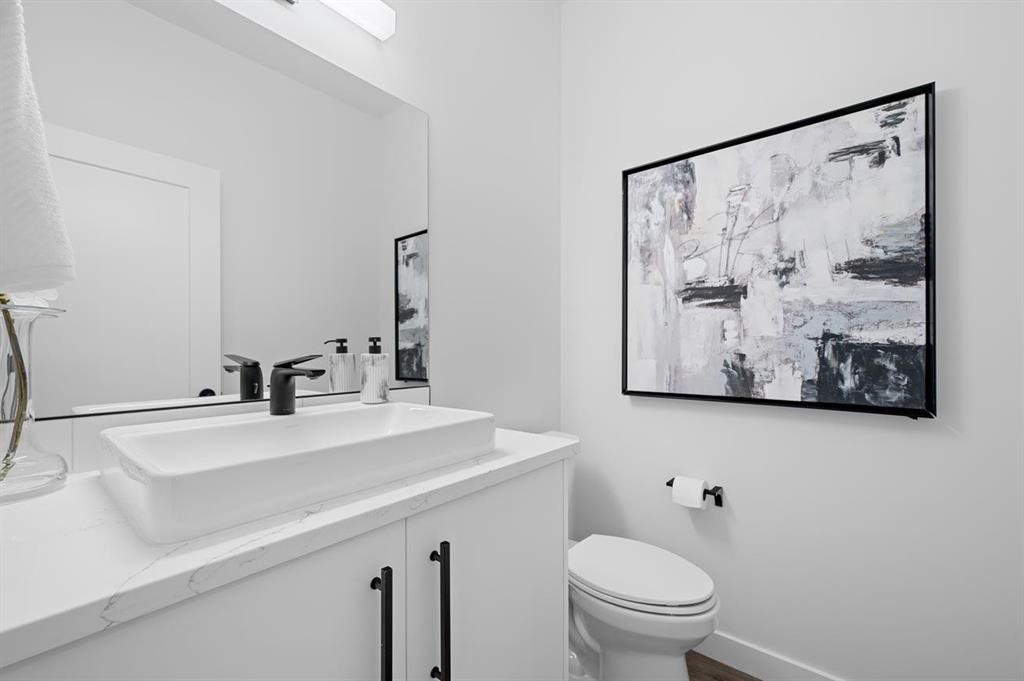 568 Walgrove Boulevard Se, Calgary, AB