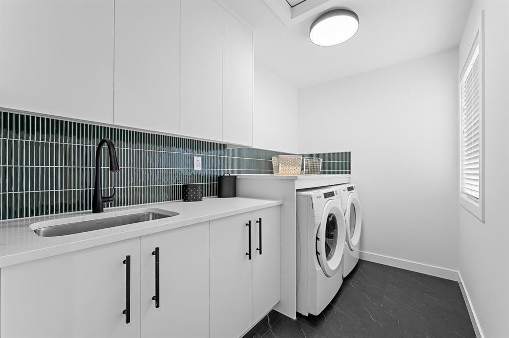 568 Walgrove Boulevard Se, Calgary, AB