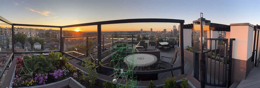 109-2307 14 Street Sw, Calgary, AB - Outdoor With View