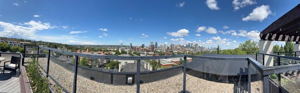 109-2307 14 Street Sw, Calgary, AB - Outdoor