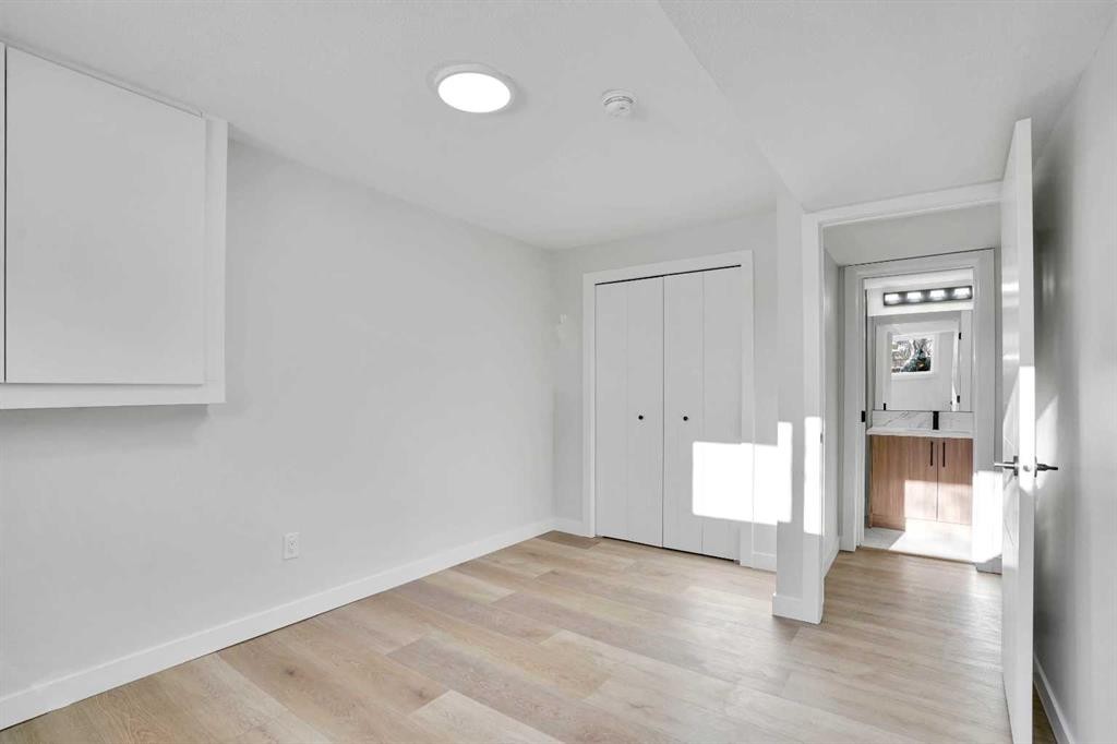 139 Castleglen Way Ne, Calgary, AB - Indoor Photo Showing Other Room