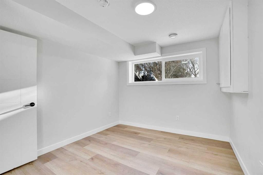 139 Castleglen Way Ne, Calgary, AB - Indoor Photo Showing Other Room